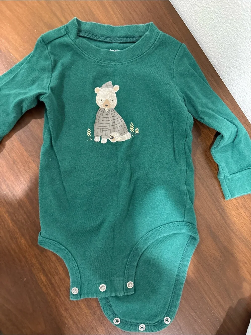 Baby Green Bear Long-Sleeve Bodysuit with Gray Quilted Pants